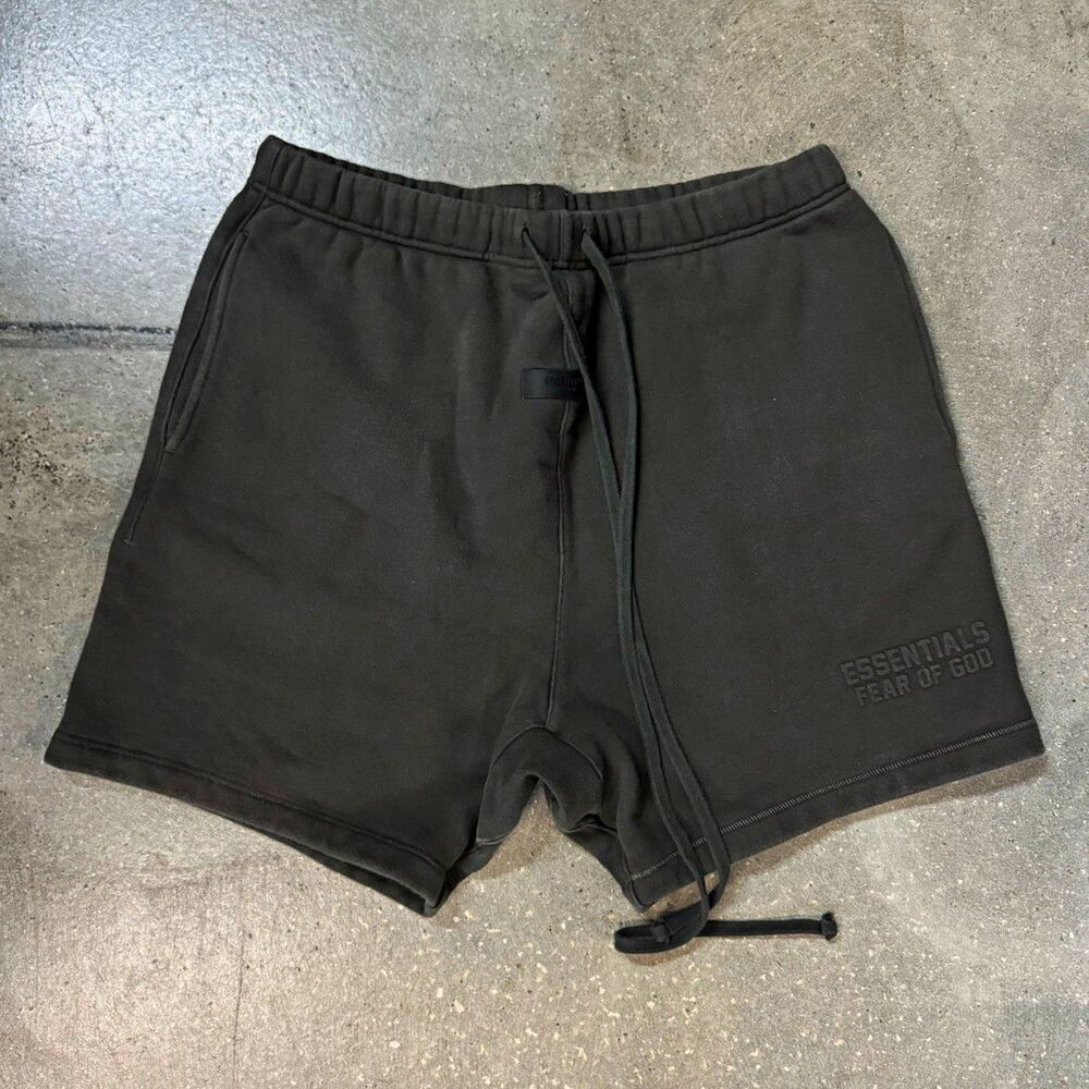 Essentials Fear of God Men's Charcoal Sweat Shorts Sz L